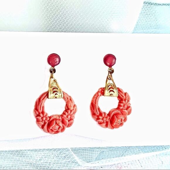 Vintage coral pressed glass floral hoop earrings pierced-Japan - Picture 4 of 6